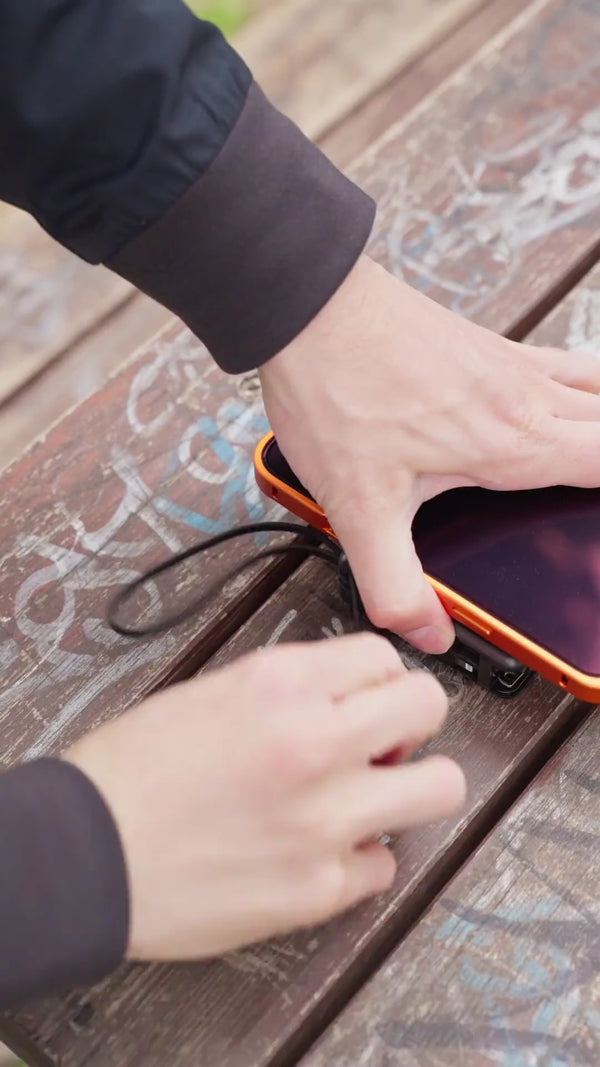 MagBank Qi2 Universal 10,000mAh power bank — power multiple devices